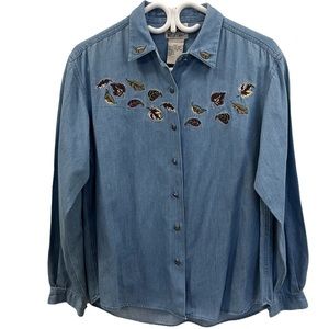 NORTHERN REFLECTIONS VINTAGE BUTTON DOWN SHIRT 100% COTTON WITH EMBROIDERY